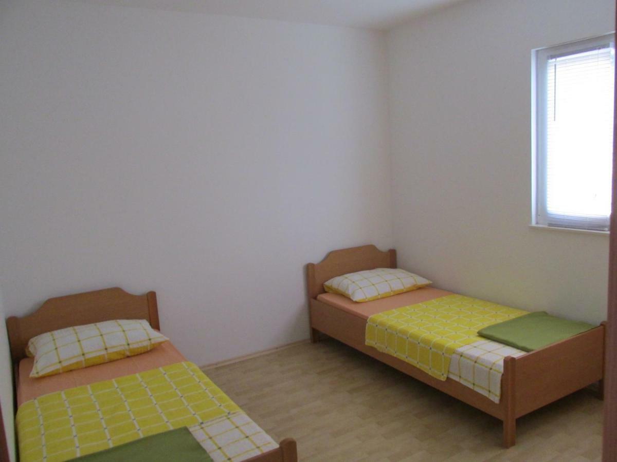 Sunny Apartman Pajdek Sevid Buitenkant foto