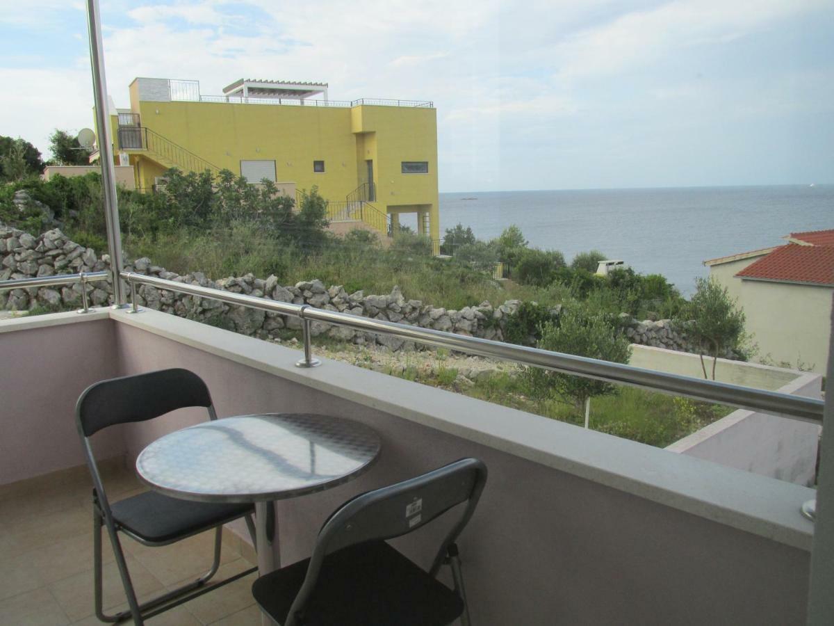 Sunny Apartman Pajdek Sevid Buitenkant foto